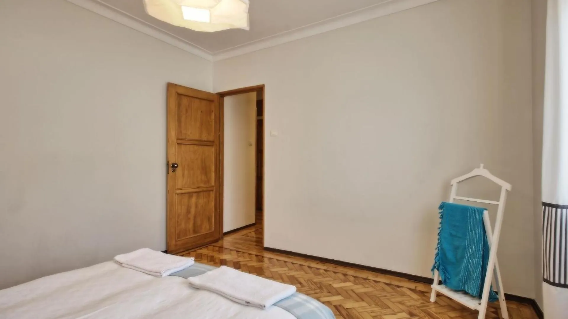 Studio Fuer 20 Personen In Lissabon, Regio De Lisboa Costa De Lisboa Apartment